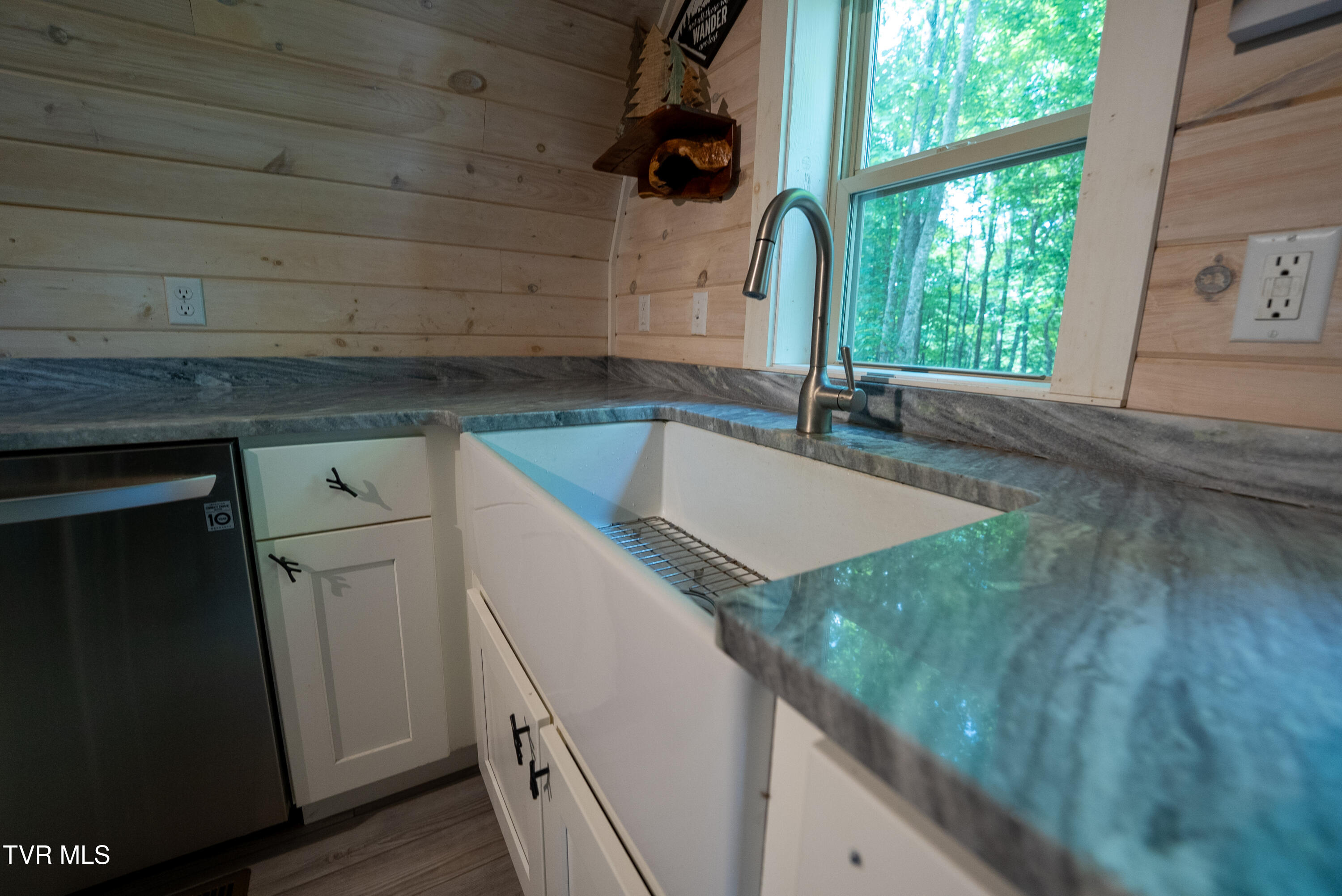 517-ac Gregory Road Sneedville, TN 37869 - Photo 19 of 128 _Pic19 (54)