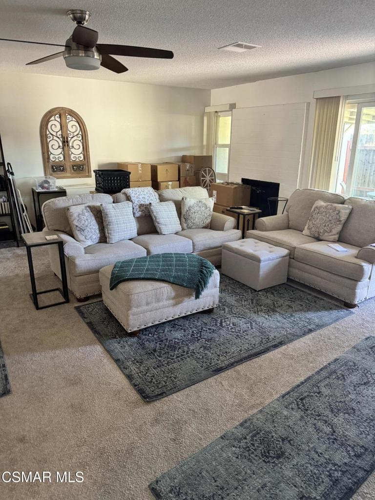 2261 Camilar Drive Camarillo, CA 93010 - Photo 3 of 18