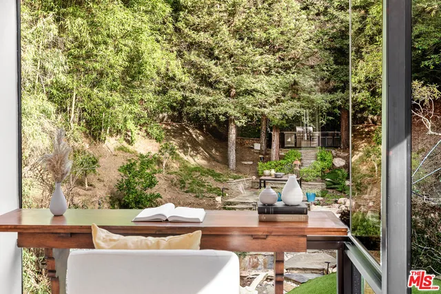 $14,000 | 2350 Benedict Canyon Drive, Beverly Hills, CA 90210