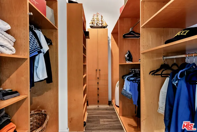 $14,000 | 2350 Benedict Canyon Drive, Beverly Hills, CA 90210