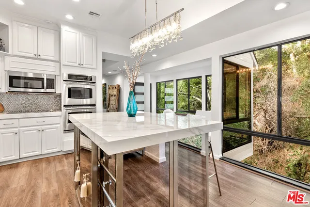 $14,000 | 2350 Benedict Canyon Drive, Beverly Hills, CA 90210