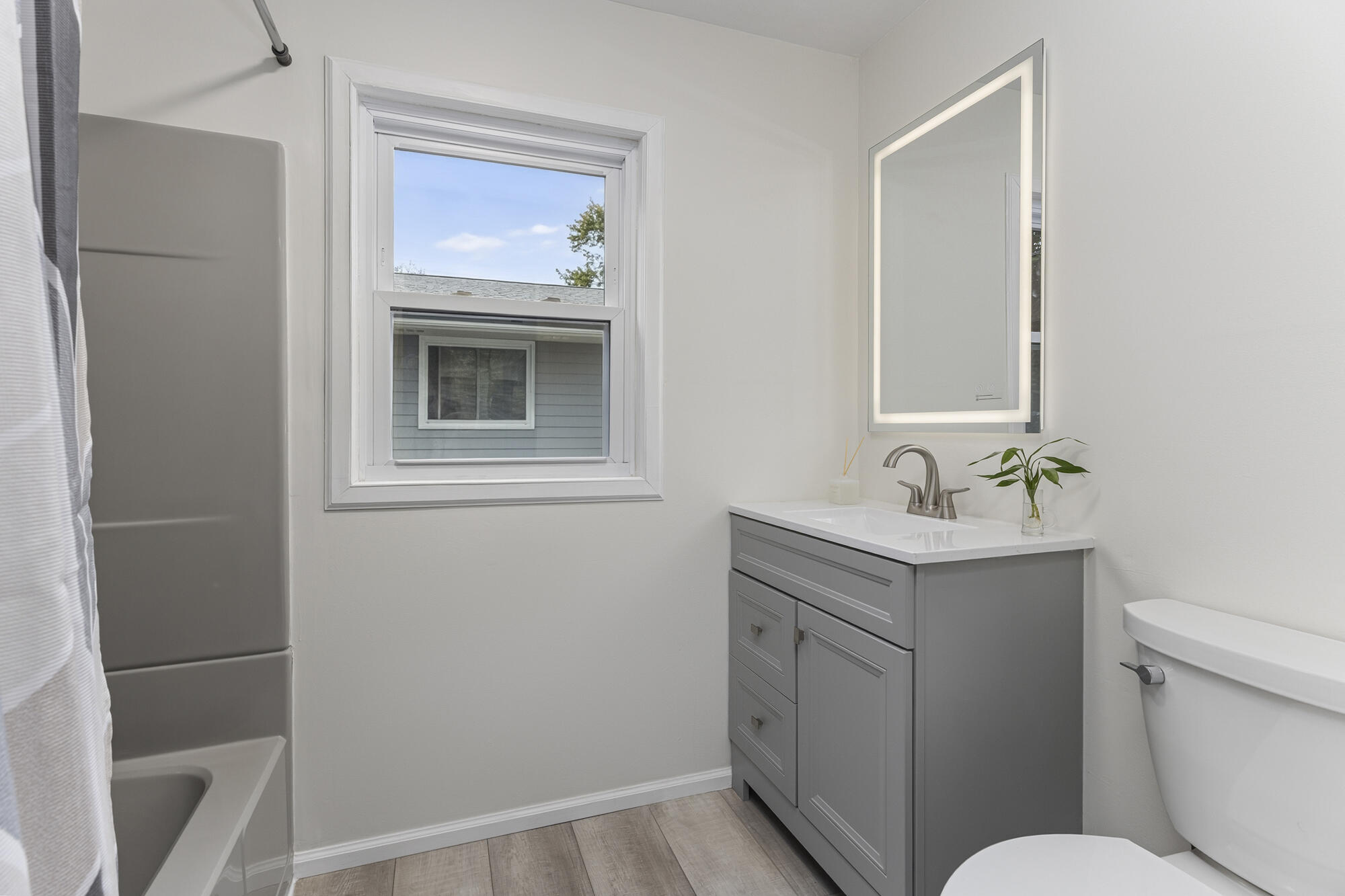 34 Romano Road South Portland, ME 04106 - Photo 16 of 23 Primary Bath