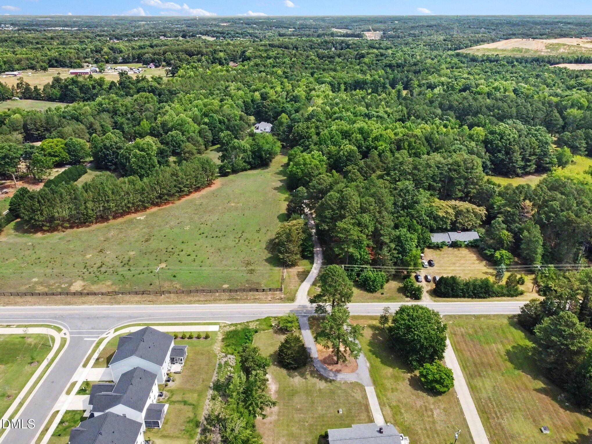 7621 Old Baucom Road Raleigh, NC 27610 - Photo 32 of 35 029_file_5376