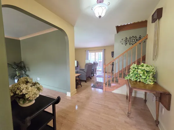 $610,000 | 229 Meadowood Lane, Unit 6, Waterford, VT 05819
