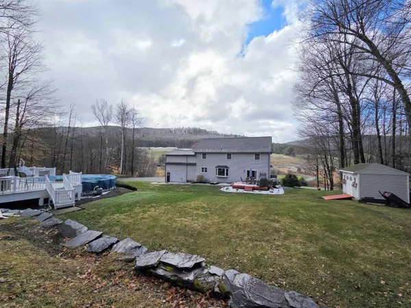 $610,000 | 229 Meadowood Lane, Unit 6, Waterford, VT 05819