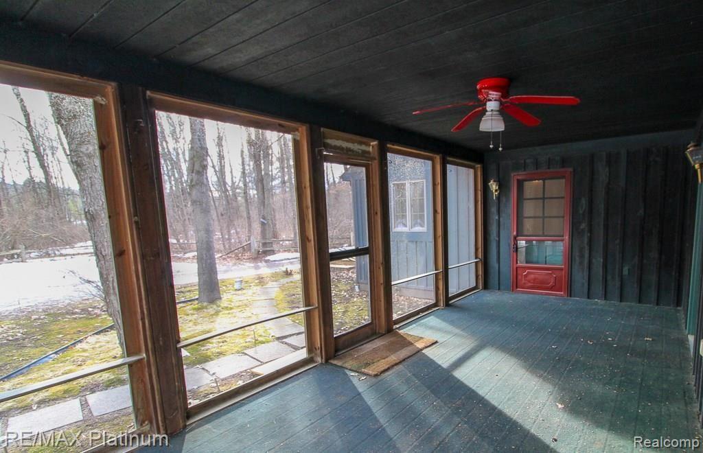 9760 Fish Lake Road Holly, MI 48442 - Photo 25 of 28 IMG_2662.jpg