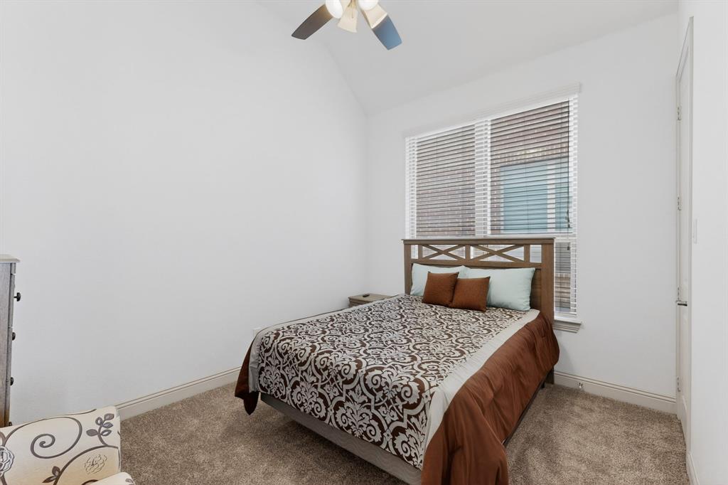 428 Balmora Way Roanoke, TX 76262 - Photo 22 of 40