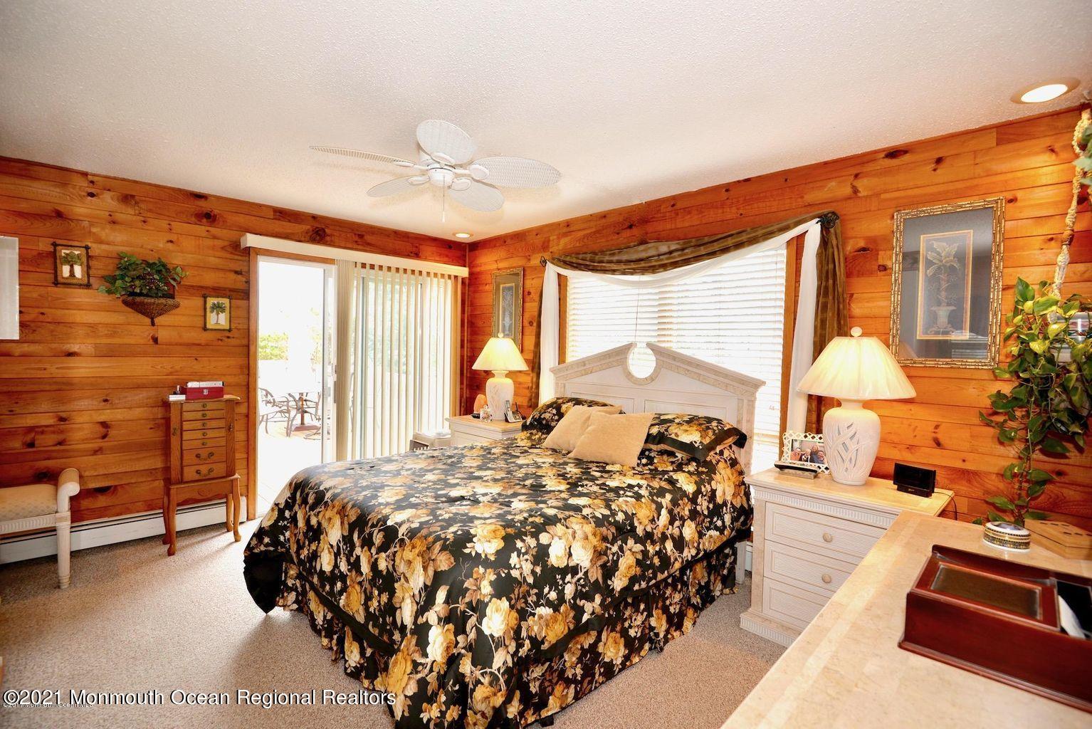 136 Marine Road Waretown, NJ 08758 - Photo 16 of 36 20170425164318377754000000-o