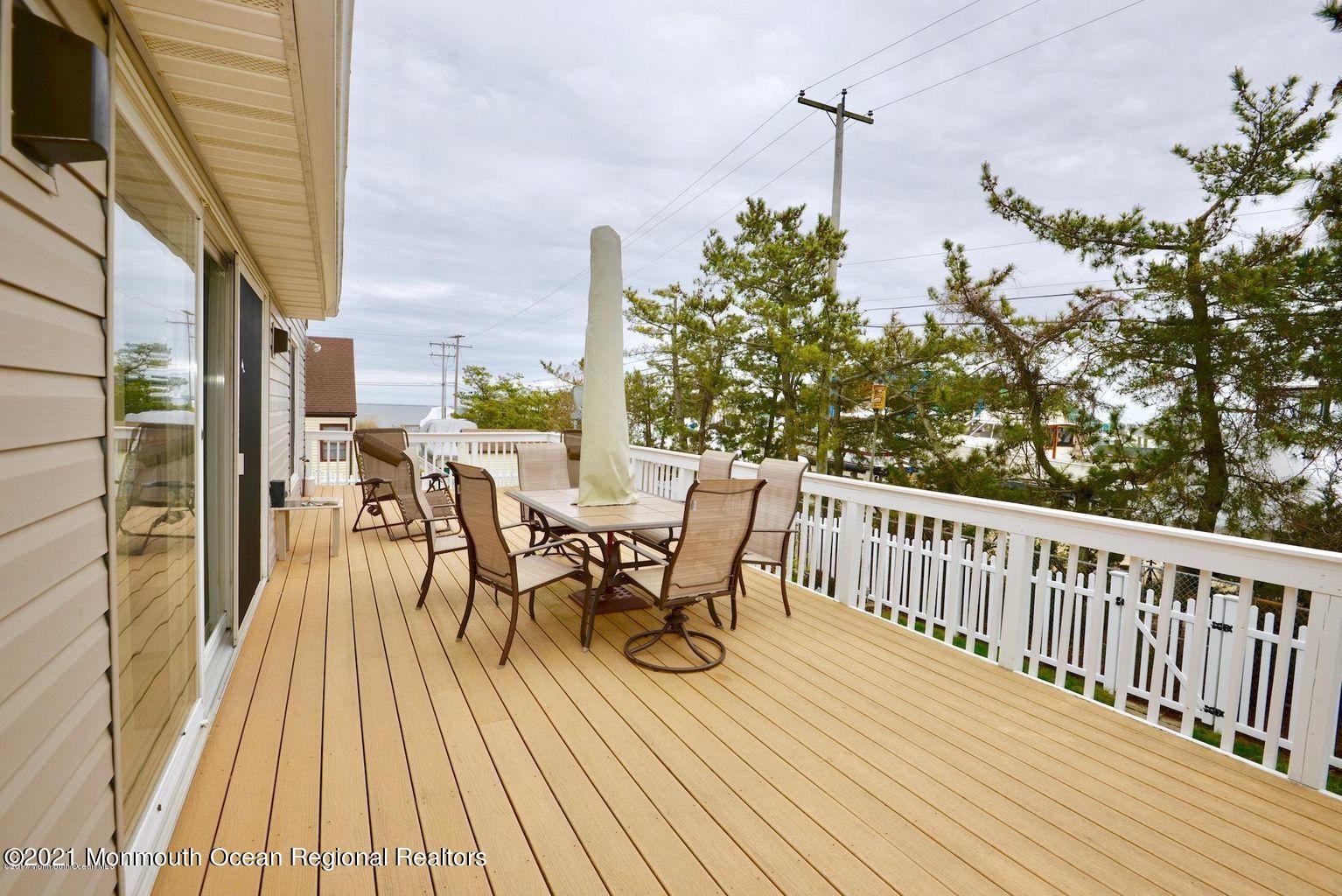 136 Marine Road Waretown, NJ 08758 - Photo 19 of 36 20170425164315363797000000-o