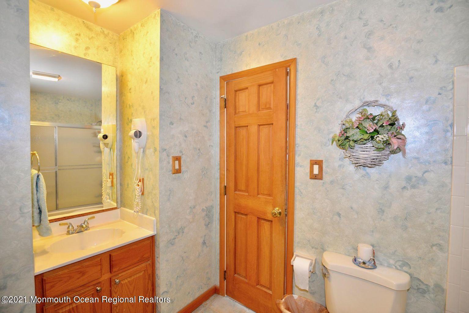 136 Marine Road Waretown, NJ 08758 - Photo 25 of 36 20170425164225285397000000-o