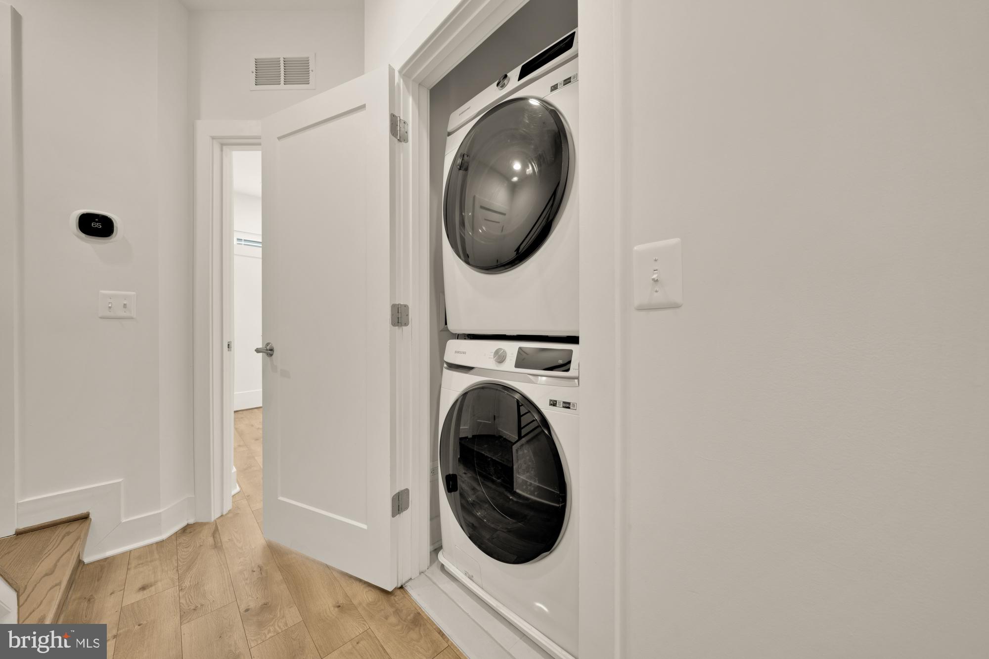 11246 Faraday Park Drive Reston, VA 20190 - Photo 26 of 48 Bedroom Level Laundry