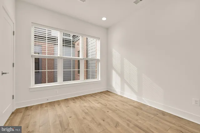 $880,000 | 11246 Faraday Park Drive, Reston, VA 20190