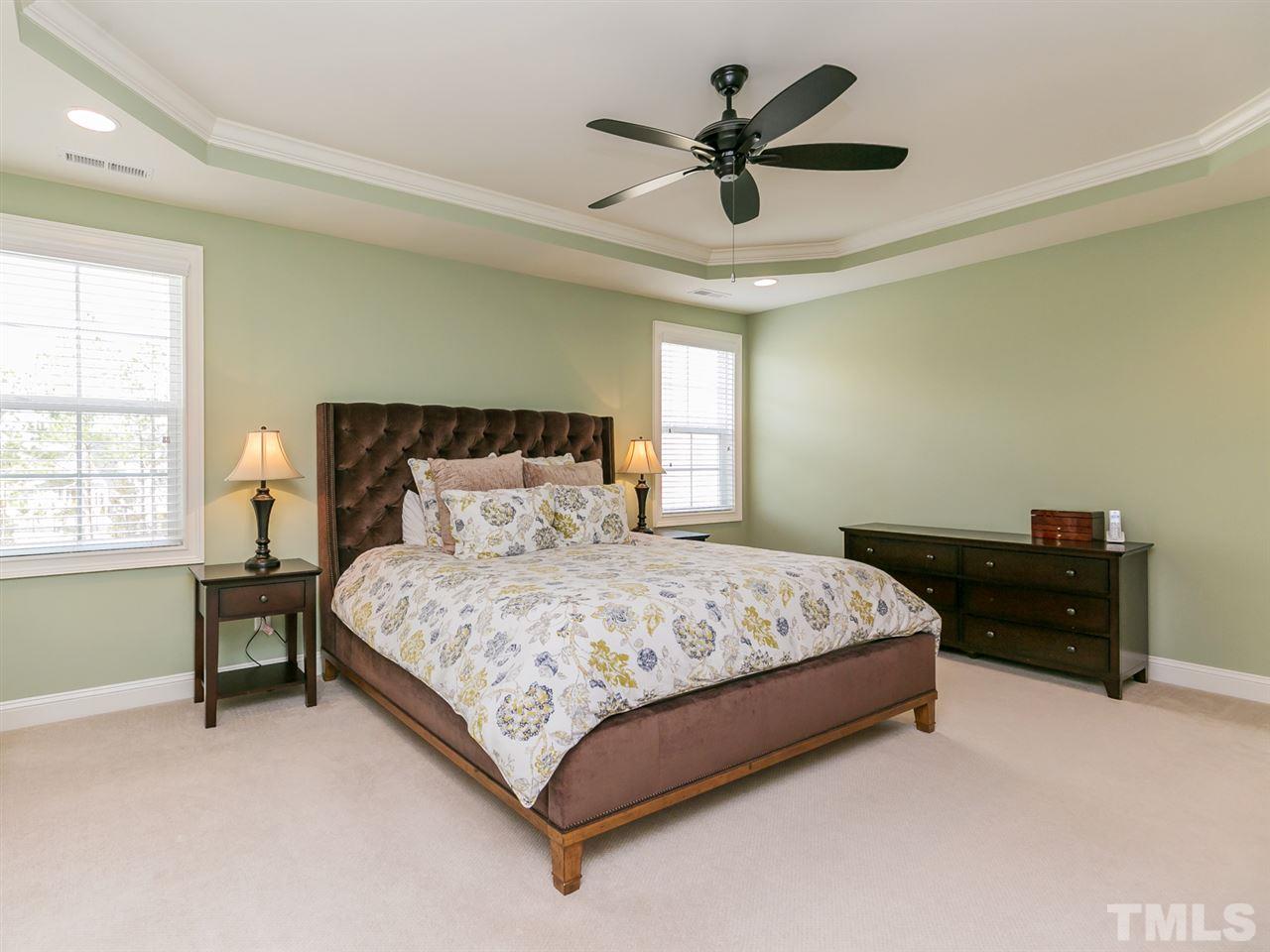 5009 Wainscott Way Raleigh, NC 27612 - Photo 18 of 25 Gallery Image 18