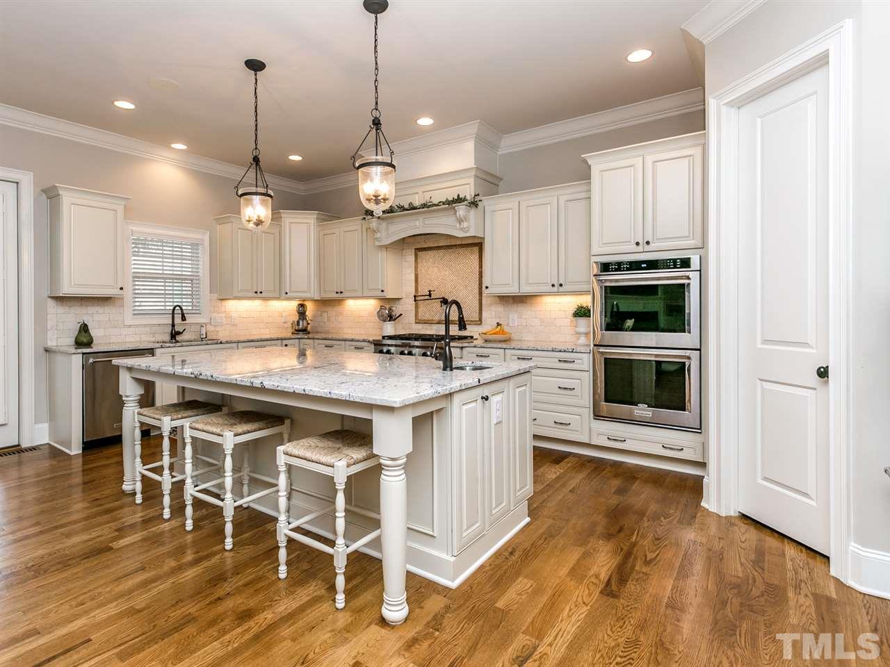 5009 Wainscott Way Raleigh, NC 27612 - Photo 6 of 25 Gallery Image 6
