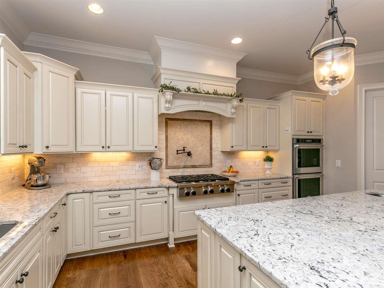 5009 Wainscott Way Raleigh, NC 27612 - Photo 7 of 25 Gallery Image 7