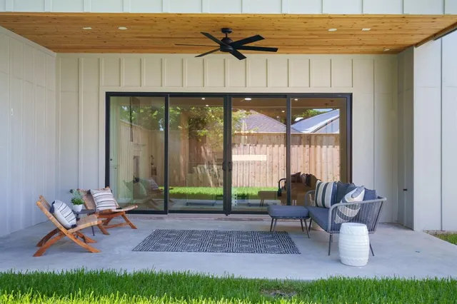 $1,905,000 | 5836 Kenwood Avenue, Dallas, TX 75206