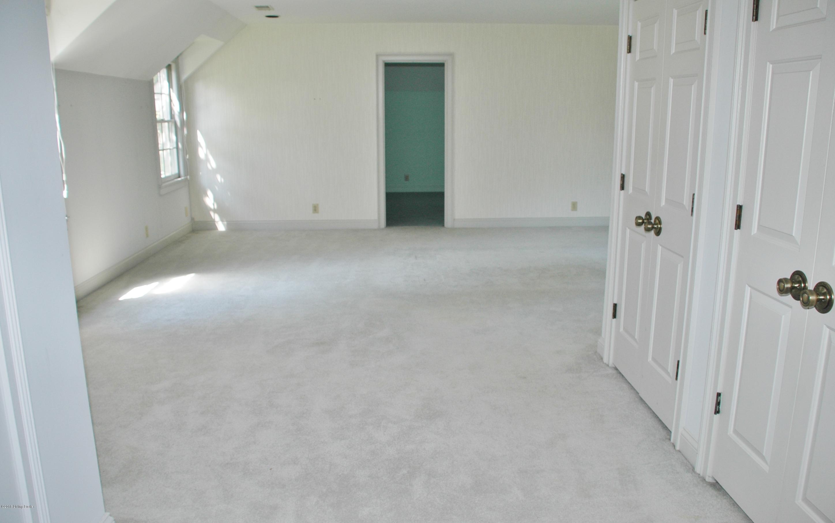 813 Rugby Place Louisville, KY 40222 - Photo 39 of 54 2nd floor family room.