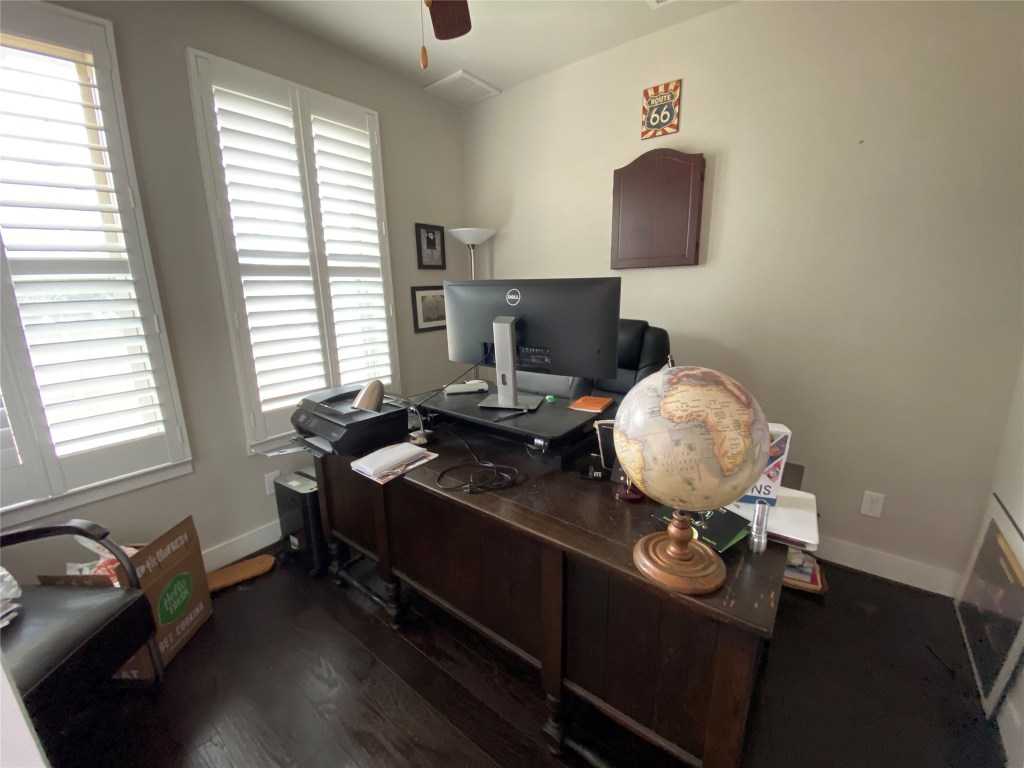 115 East 2nd Street Houston, TX 77007 - Photo 9 of 37