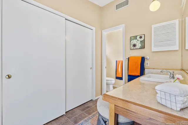 $239,900 | 4910 Cherry Tree Drive, Schertz, TX 78108