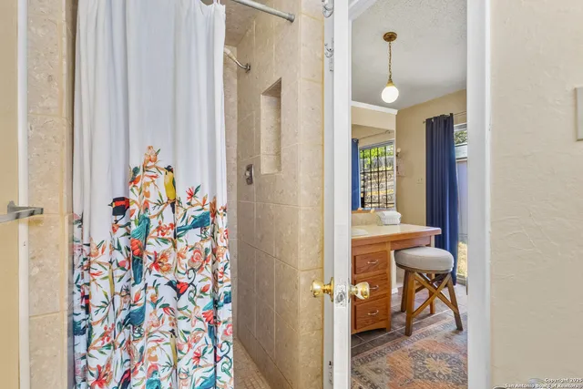 $239,900 | 4910 Cherry Tree Drive, Schertz, TX 78108