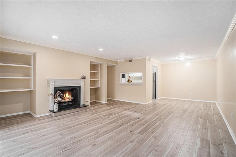 512 Park Ridge Circle Marietta, GA 30068 - Photo 1 of 1 Gallery Image 1