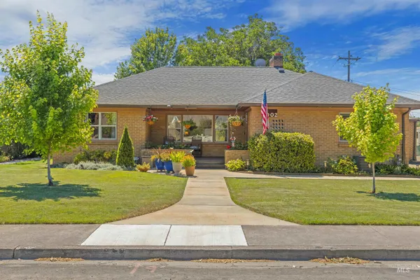 $450,000 | 1002 15th Avenue, Lewiston, ID 83501