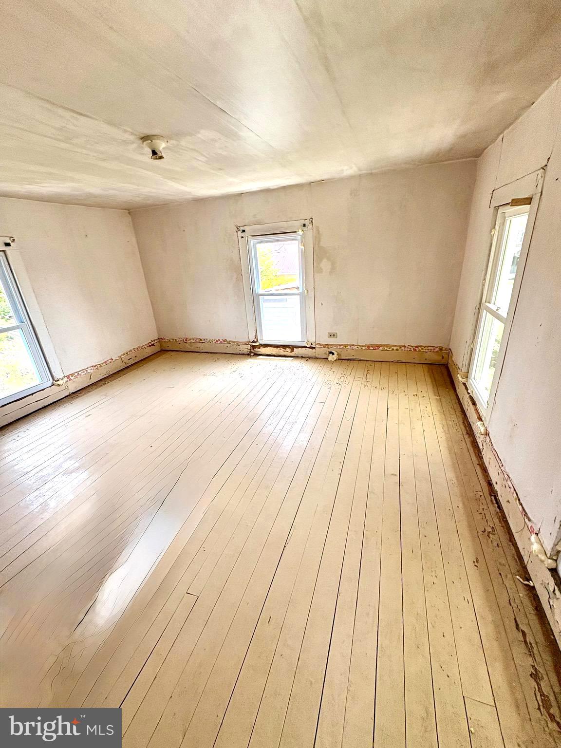 3069 Union Church Road Tylerton, MD 21866 - Photo 26 of 30 Upstairs Bedroom #3