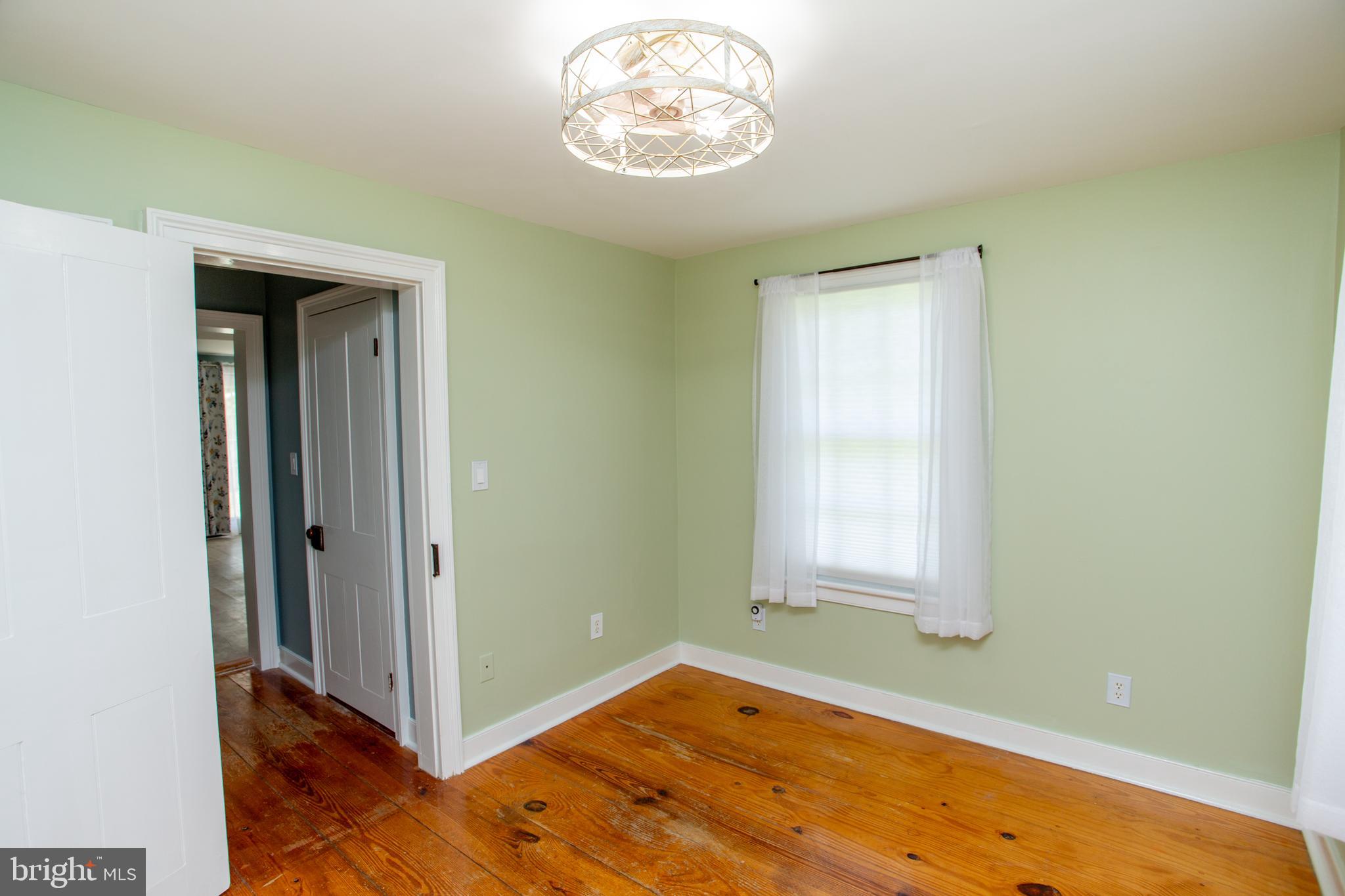 173 Old Cranbury Road Cranbury, NJ 08512 - Photo 19 of 53