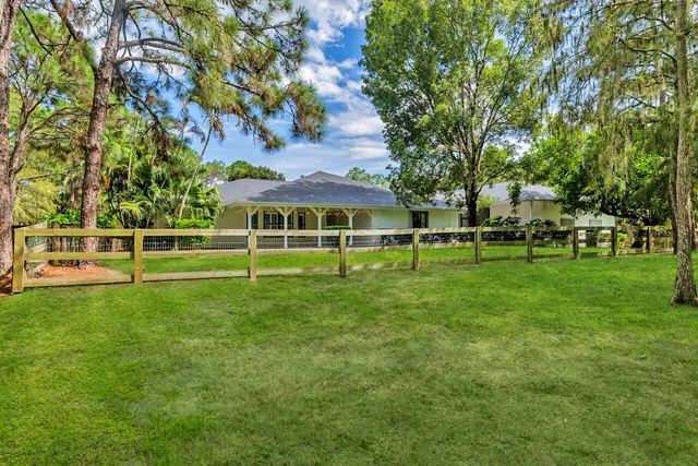 $1,699,000 | 14024 Wind Flower Drive, Palm Beach Gardens, FL 33418