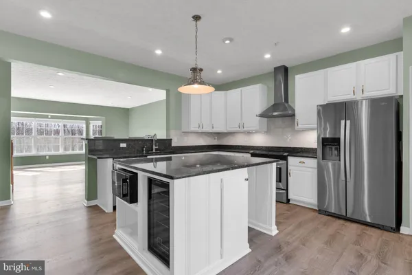 $2,895 | 8227 Moffat Run, Chesapeake Beach, MD 20732