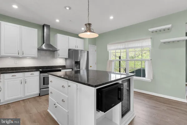 $2,895 | 8227 Moffat Run, Chesapeake Beach, MD 20732