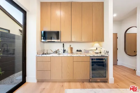 $5,375,000 | 11500 Kingsland Street, Los Angeles, CA 90066