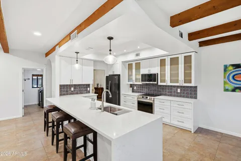 $1,650,000 | 5234 East Paradise Drive, Scottsdale, AZ 85254