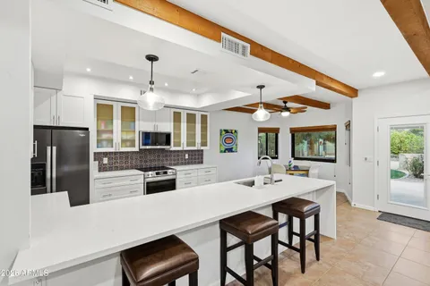 $1,650,000 | 5234 East Paradise Drive, Scottsdale, AZ 85254