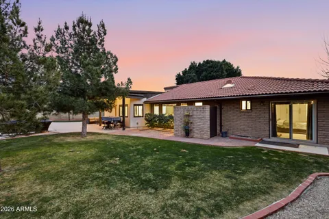 $1,650,000 | 5234 East Paradise Drive, Scottsdale, AZ 85254