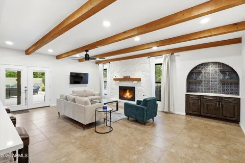 $1,650,000 | 5234 East Paradise Drive, Scottsdale, AZ 85254