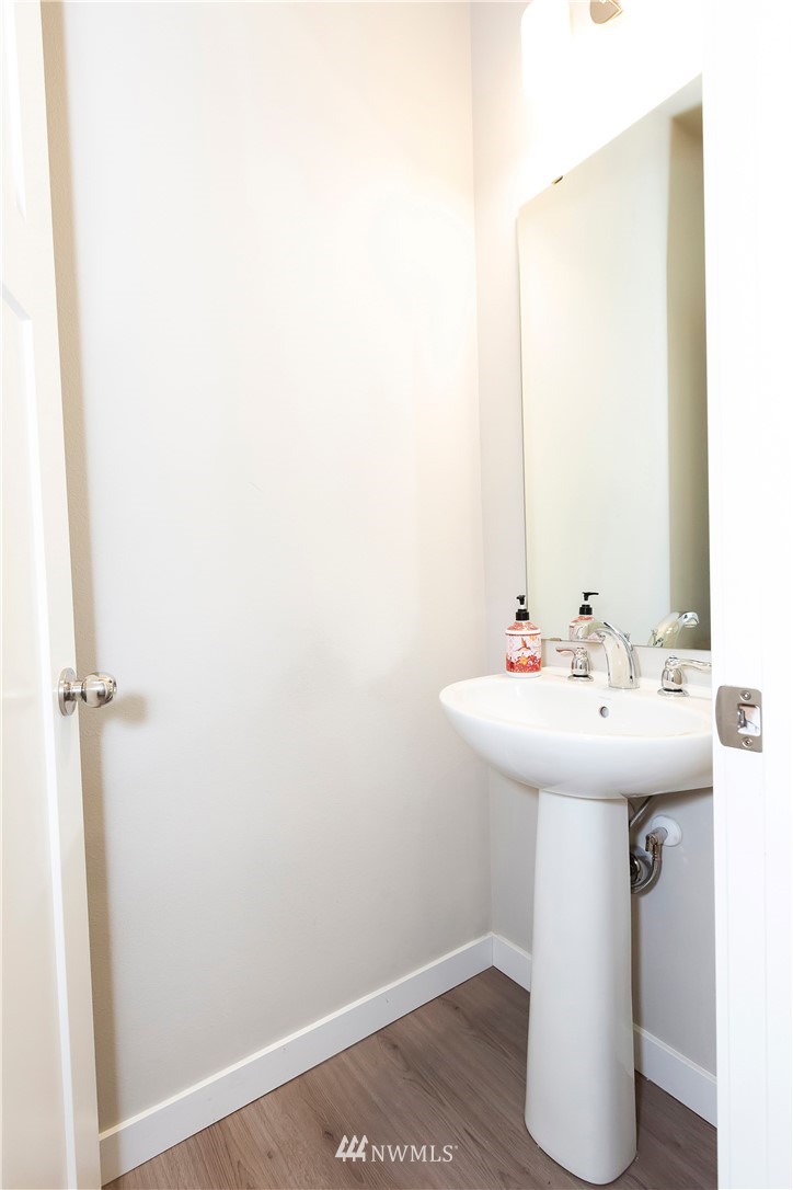 4860 Limerick Drive Southwest Port Orchard, WA 98367 - Photo 24 of 38 Gallery Image 24