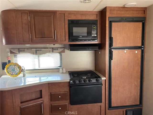 $69,000 | 1295 South Cawston Avenue, Unit 136, Hemet, CA 92545