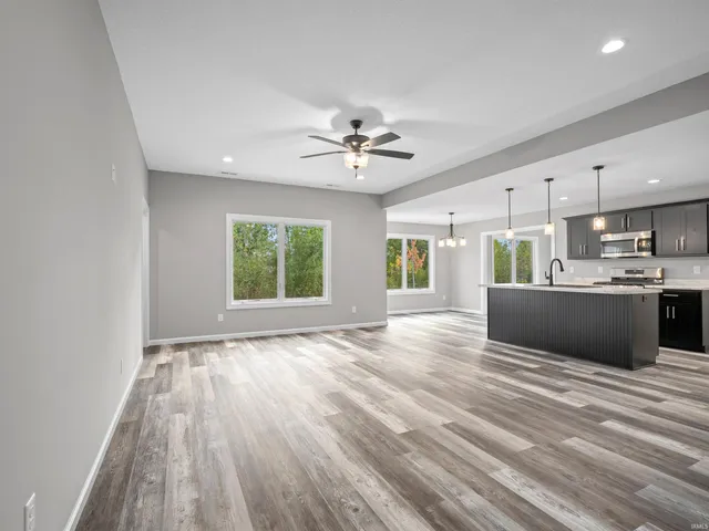 $379,900 | 8578 Virgo Run, Leo, IN 46765