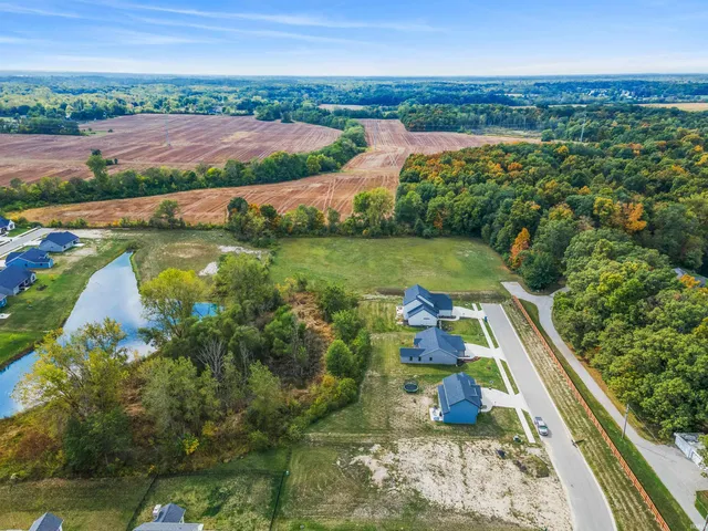 $379,900 | 8578 Virgo Run, Leo, IN 46765