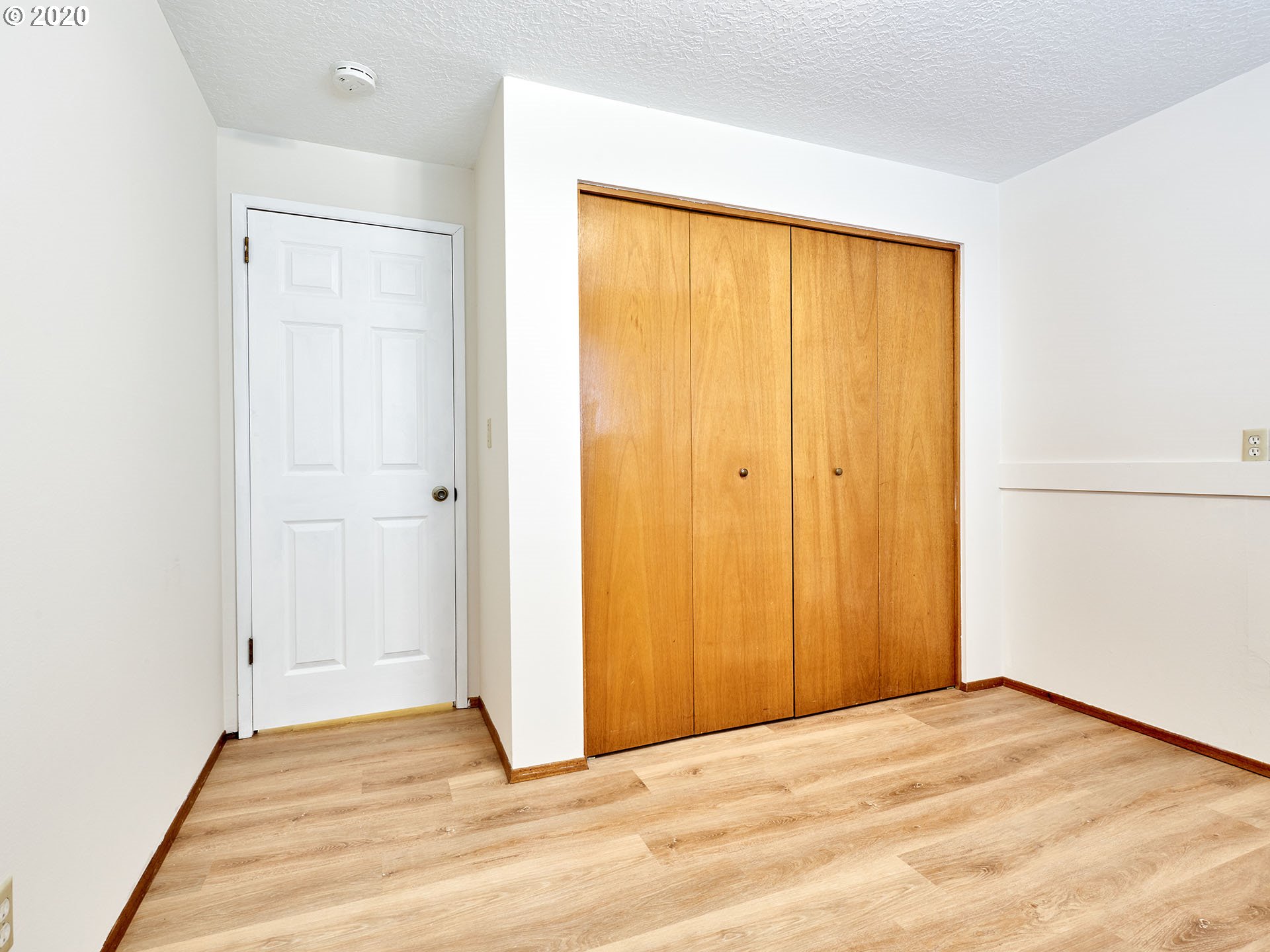 1594 Umpqua Road Woodburn, OR 97071 - Photo 12 of 29 Gallery Image 12