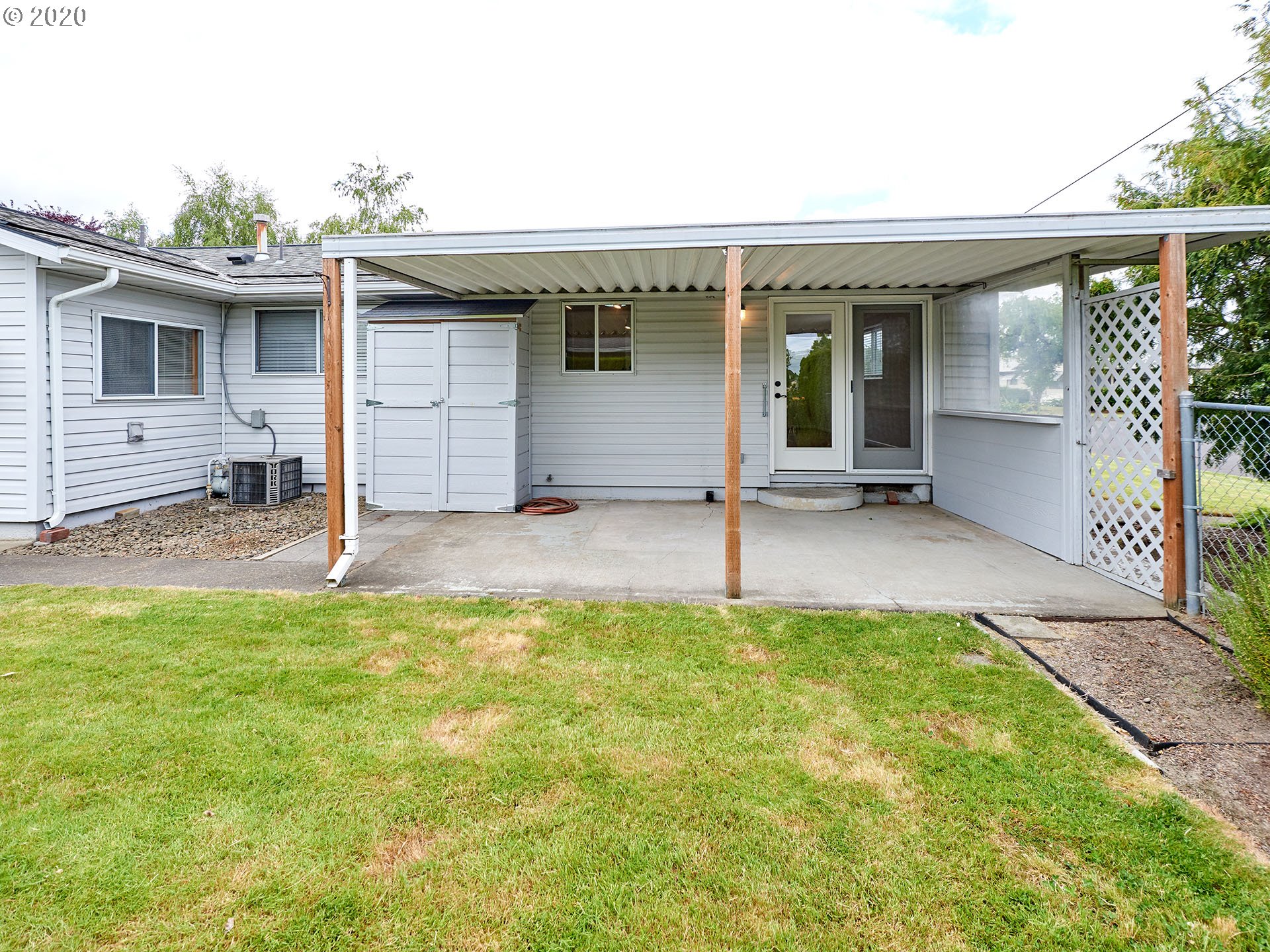 1594 Umpqua Road Woodburn, OR 97071 - Photo 24 of 29 Gallery Image 24