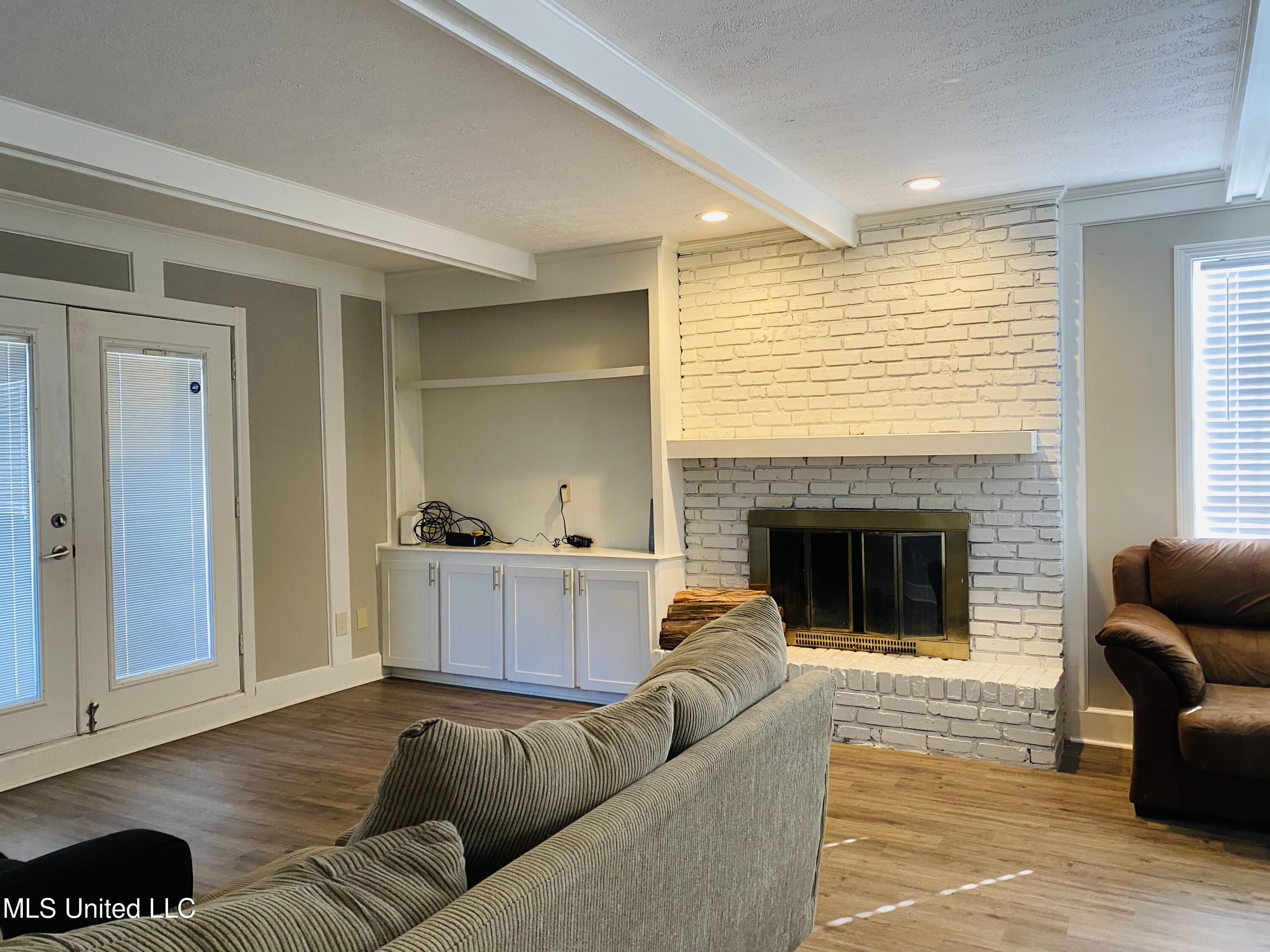 7130 Edgewater Drive Ridgeland, MS 39157 - Photo 6 of 26 099916E4-1406-4F72-94AE-E4D13F178296
