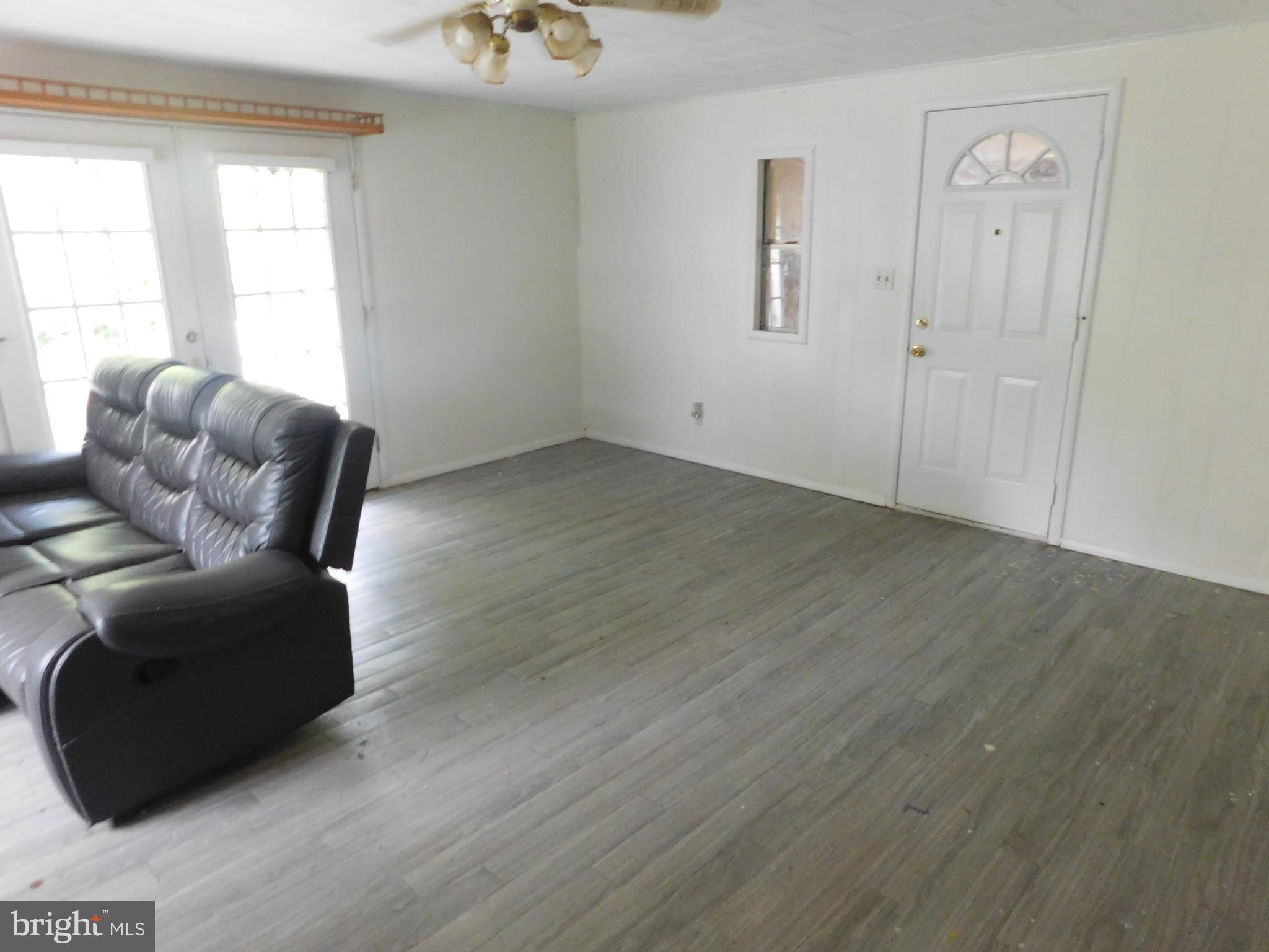 1043 Locke Mills Road Milroy, PA 17063 - Photo 8 of 16 Gallery Image 8