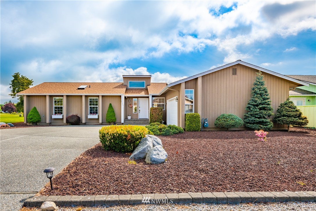 8188 Sehome Road Blaine, WA 98230 - Photo 2 of 40 Gallery Image 2