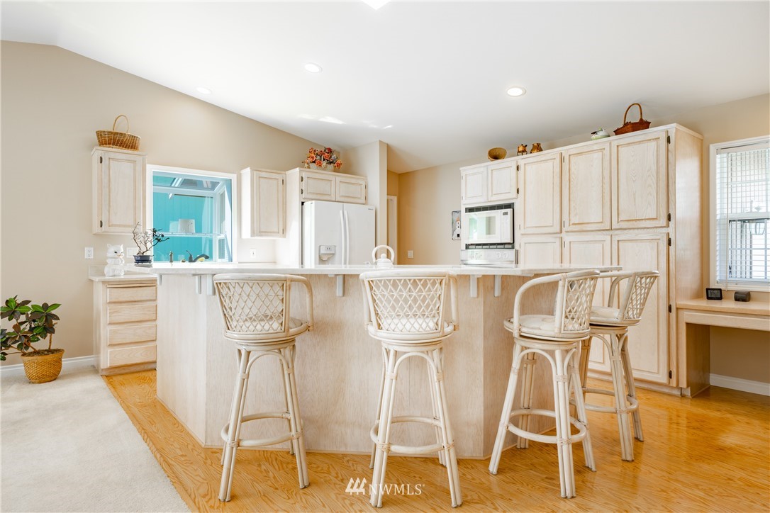 8188 Sehome Road Blaine, WA 98230 - Photo 11 of 40 Gallery Image 11