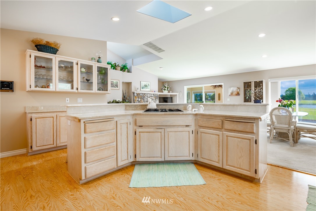 8188 Sehome Road Blaine, WA 98230 - Photo 15 of 40 Gallery Image 15