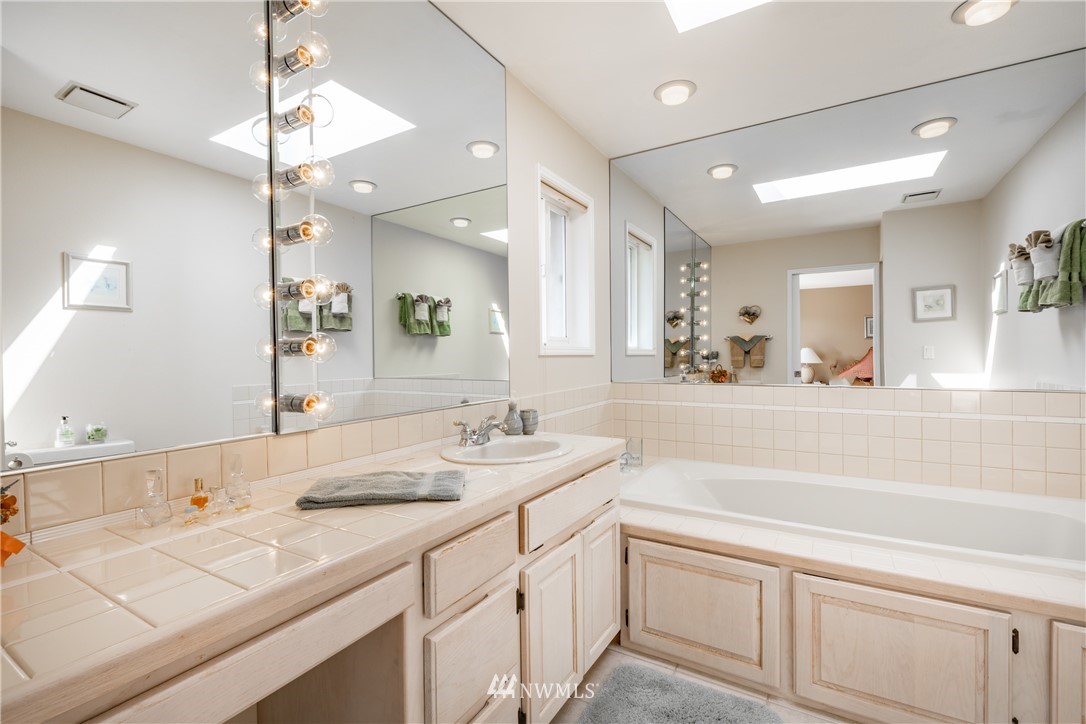 8188 Sehome Road Blaine, WA 98230 - Photo 31 of 40 Gallery Image 31