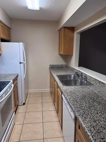 $499,999 | 732 Vouray Drive, Kenner, LA 70065