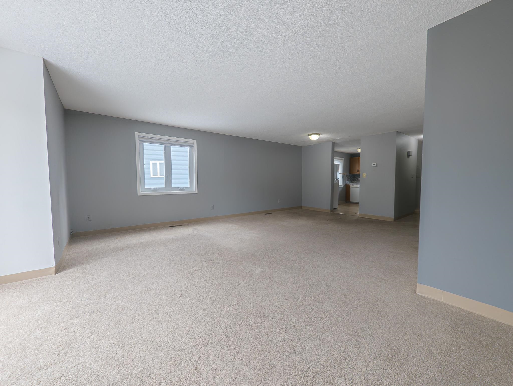 60 Merrimack Drive, Unit 43 Merrimack, NH 03054 - Photo 12 of 44